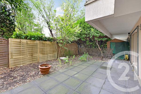 Appartement F4 à vendre  4 pièces - 79,90 m2 ASNIERES SUR SEINE - 92