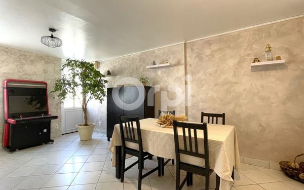 Maison à vendre    5 pièces •  Saint-André-de-l'Eure