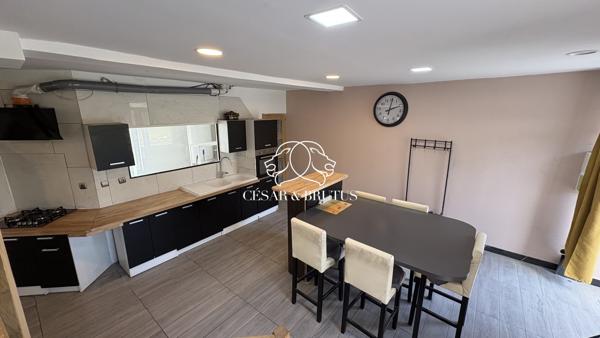 Appartement T5 en duplex avec terrasse