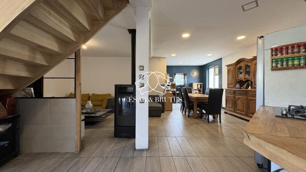 Appartement T5 en duplex avec terrasse