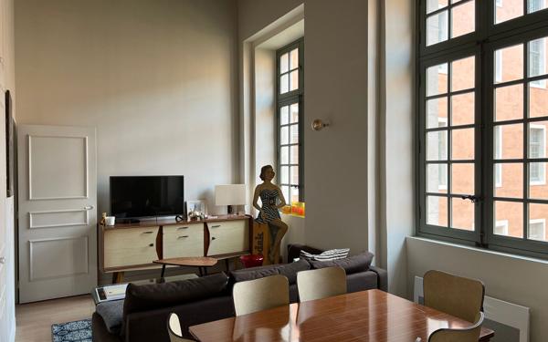 Appartement à louer    3 pièces • 59,88 m2 Mâcon