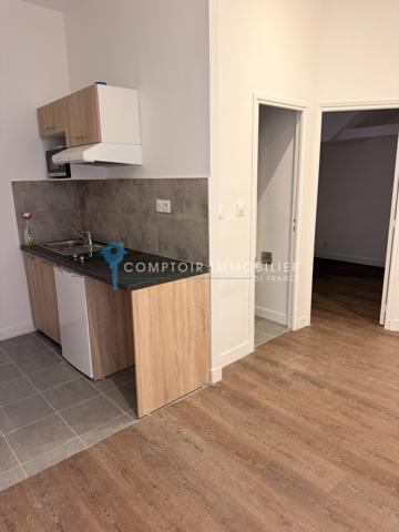 Studio
                                                                                                                                                                                                                                                                                                                        1 pièce(s)                                                                                                                                                                                                                                                                                                                              22.6  m²