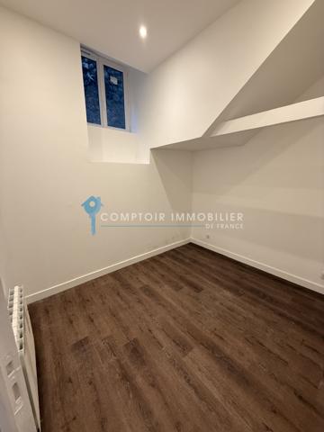 Studio
                                                                                                                                                                                                                                                                                                                        1 pièce(s)                                                                                                                                                                                                                                                                                                                              22.6  m²