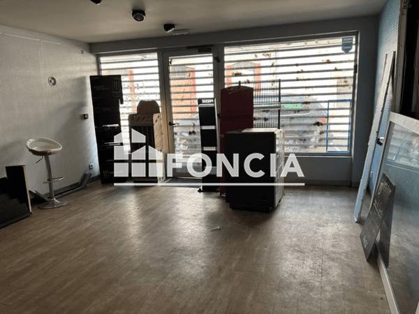 À vendre Local commercial 77.92 m² - Concarneau 29900