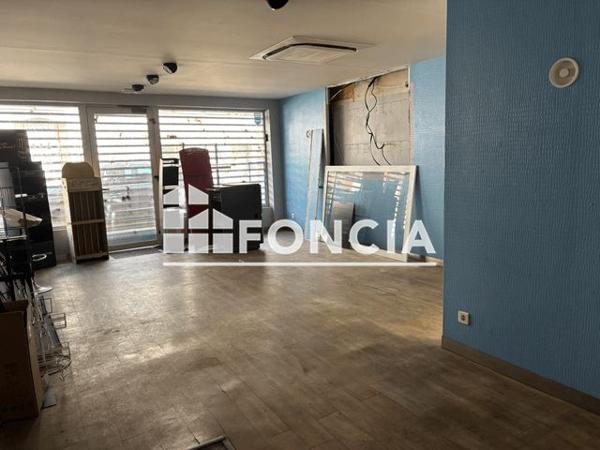 À vendre Local commercial 77.92 m² - Concarneau 29900