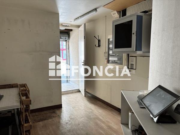 À vendre Local commercial 77.92 m² - Concarneau 29900