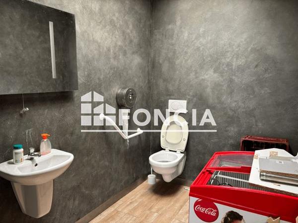 À vendre Local commercial 77.92 m² - Concarneau 29900