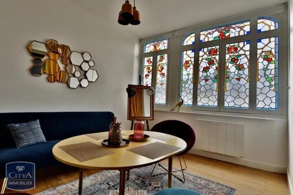 Appartement à louer 3 pièces 67.34m² Tours (37100)