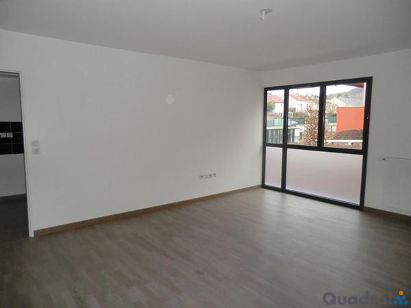 VANDOEUVRE-LES-NANCY -  Appartement DUPLEX 5 pièces + 2 PARKINGS + TERRASSE - 127.61 m2