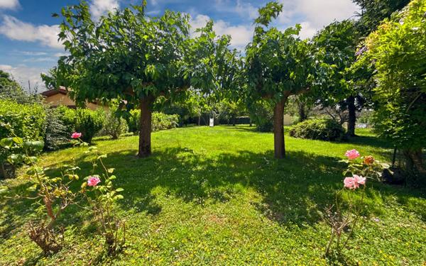 Maison à vendre    6 pièces •  Ségoufielle