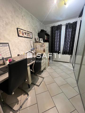 Maison sur sous-sol avec Piscine, 5 chambres.