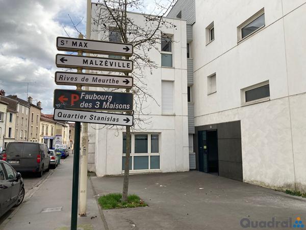 NANCY Local commercial 67.62 m2