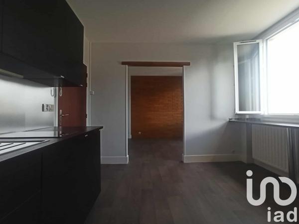 Location appartement 1 pièce 23 m² Brunoy