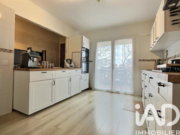 Maison à vendre 4 pièces 91 m² Saint-Martin-de-Crau