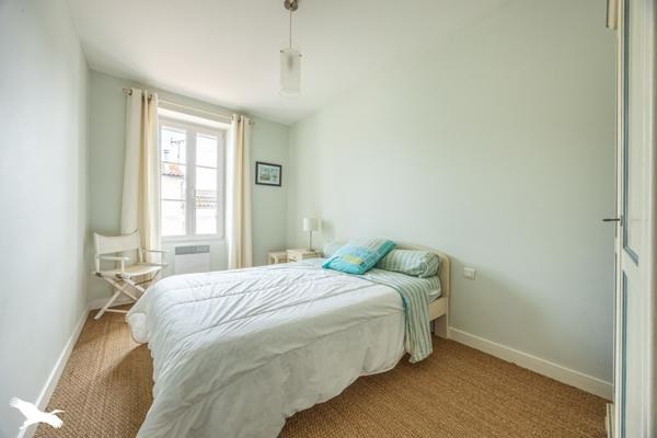Maison à vendre |  Angoulins |  6 pièces | 120 m²