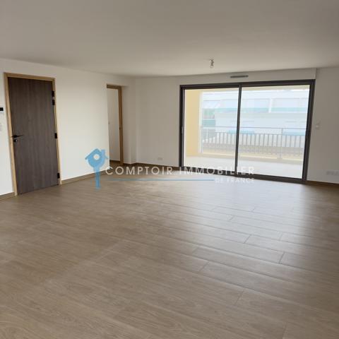 Appartement
                                                                                                                                                                                                                                                                                                                        4 pièce(s)                                                                                                                                                                                                          3 chambre(s)                                                                                                                                                                                                          115  m²