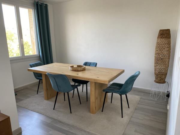 APPARTEMENT DE TYPE F3 BIS Meublé