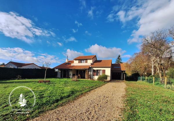 Migné-Auxances (86440) Maison au calme – Migné-Auxances – Grand jardin – Excellent potentiel