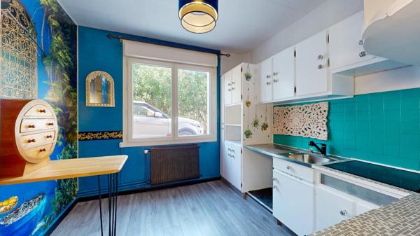 Grande maison familiale ou mixte habitation/professionnelle à Draguignan