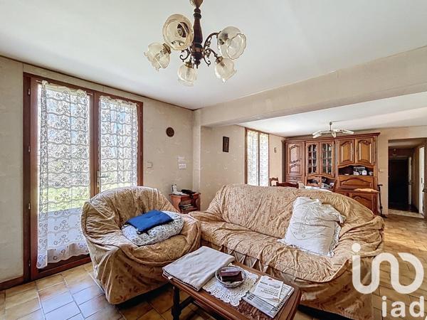 Maison à vendre 3 pièces 94 m² Saint-Seurin-sur-l'Isle