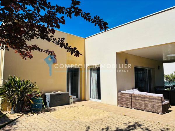 Villa
                                                                                                                                                                                                                                                                                                                        4 pièce(s)                                                                                                                                                                                                          3 chambre(s)                                                                                                                                                                                                          125  m²