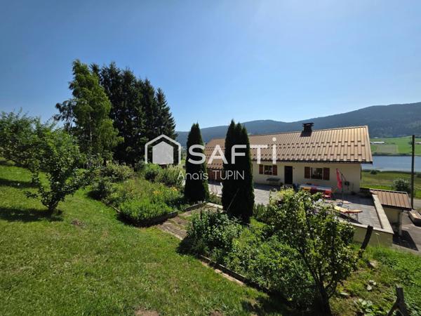 Grande maison familiale avec vue lac exceptionnelle