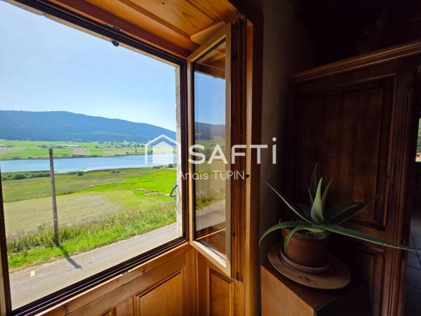 Grande maison familiale avec vue lac exceptionnelle