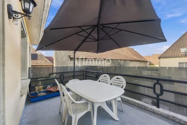 Appartement de 3 pièces de 95 m² avec terrasse-cave-parking
