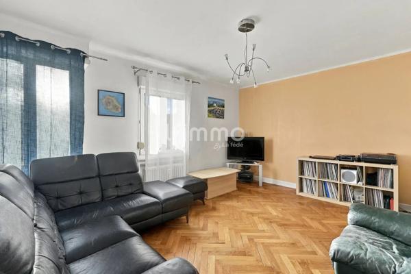 Appartement de 3 pièces de 95 m² avec terrasse-cave-parking