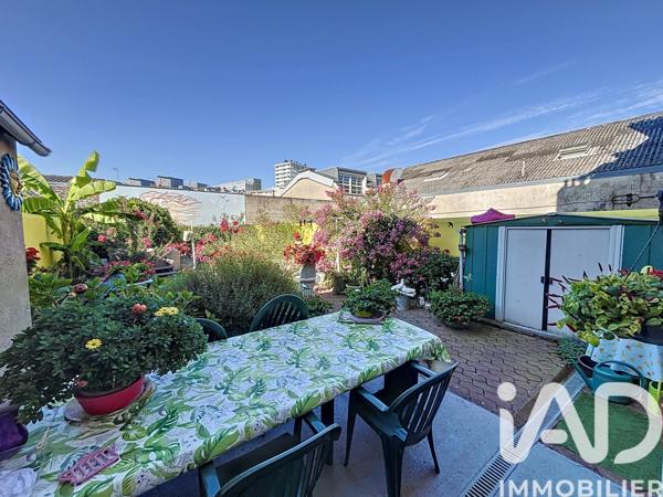 Immeuble à vendre 137 m² Tours