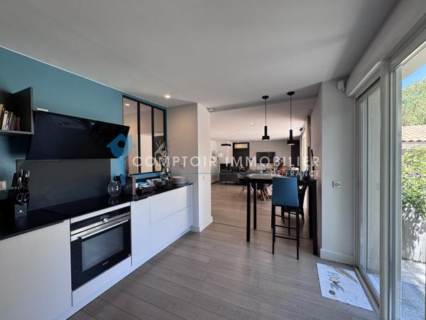 Maison
                                                                                                                                                                                                                                                                                                                        4 pièce(s)                                                                                                                                                                                                          3 chambre(s)                                                                                                                                                                                                          114  m²