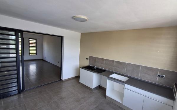 Appartement à vendre    2 pièces • 43,51 m2 Remire-Montjoly