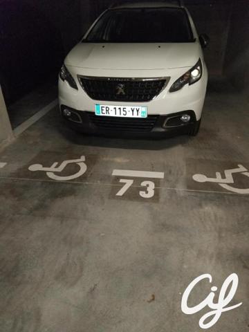 Parking  NANTES Mairie de Chantenay 60 Euros