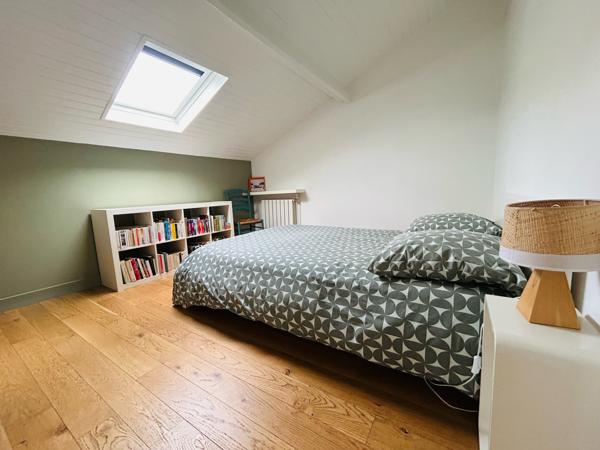 Maison 6 pièce(s) 5 chambre(s) 186 m²