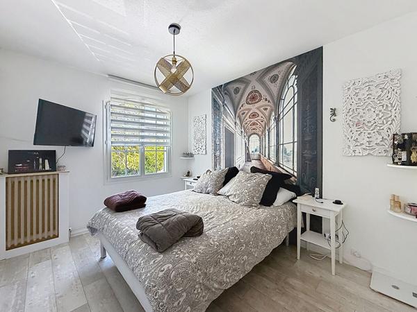 Achat maison Amboise 159 m² sur magnifique parc arboré avec piscine.
