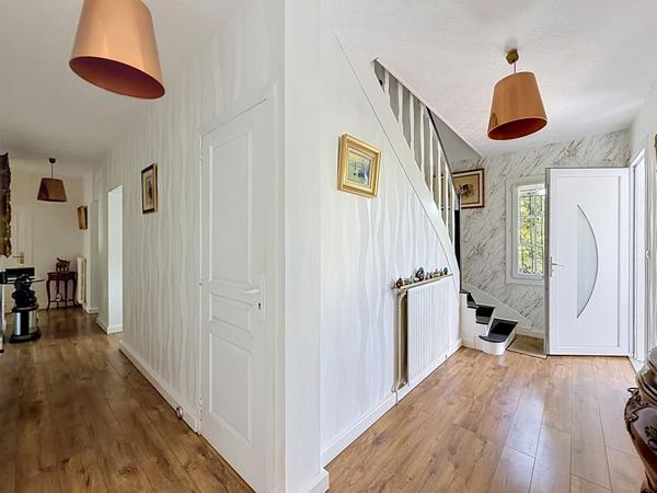 Achat maison Amboise 159 m² sur magnifique parc arboré avec piscine.