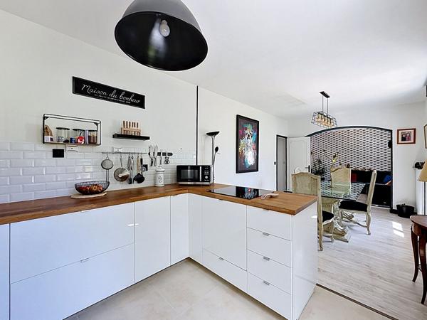 Achat maison Amboise 159 m² sur magnifique parc arboré avec piscine.