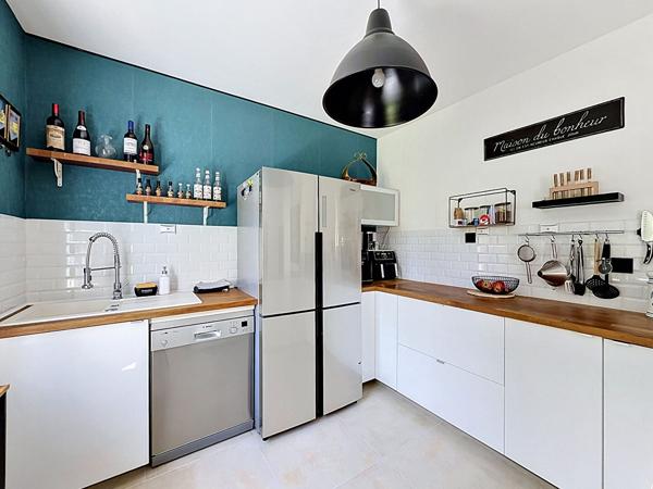 Achat maison Amboise 159 m² sur magnifique parc arboré avec piscine.
