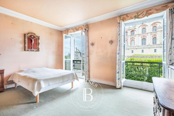 Saint-Germain-en-Laye, Maison 7 Chambres -  244 m² à vendre