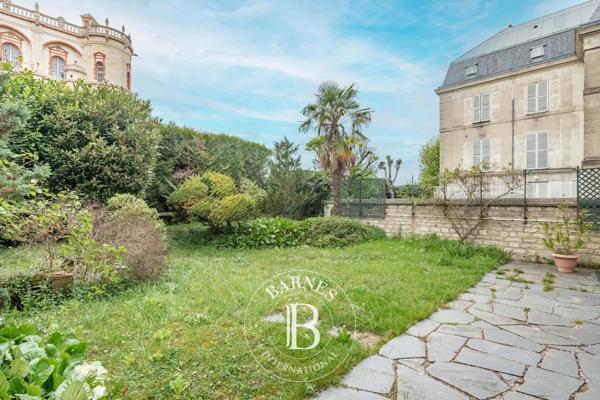 Saint-Germain-en-Laye, Maison 7 Chambres -  244 m² à vendre