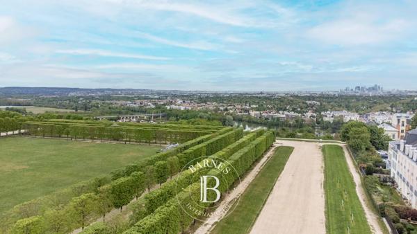 Saint-Germain-en-Laye, Maison 7 Chambres -  244 m² à vendre