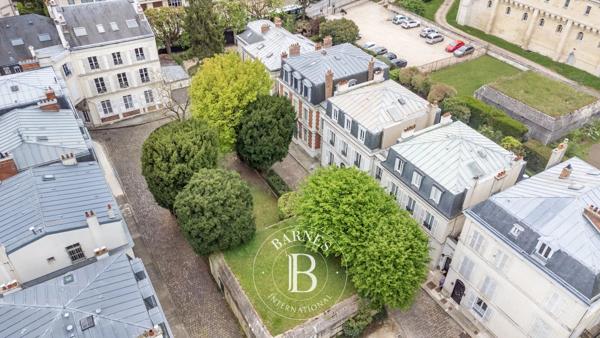 Saint-Germain-en-Laye, Maison 7 Chambres -  244 m² à vendre