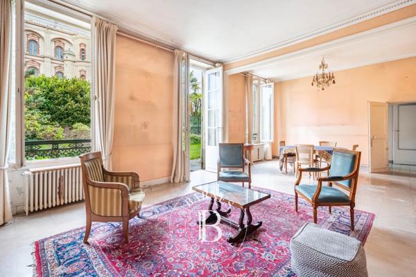 Saint-Germain-en-Laye, Maison 7 Chambres -  244 m² à vendre