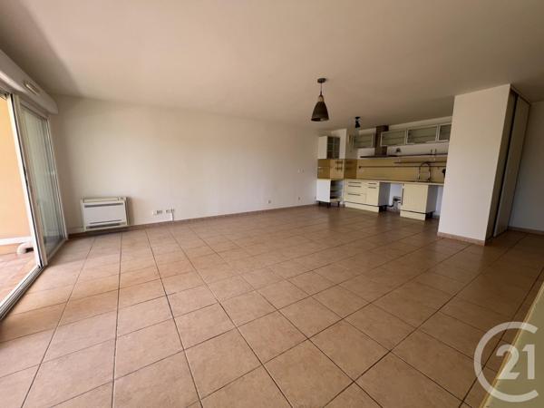 Appartement F4 à vendre  4 pièces - 92,39 m2 HYERES - 83