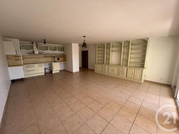 Appartement F4 à vendre  4 pièces - 92,39 m2 HYERES - 83