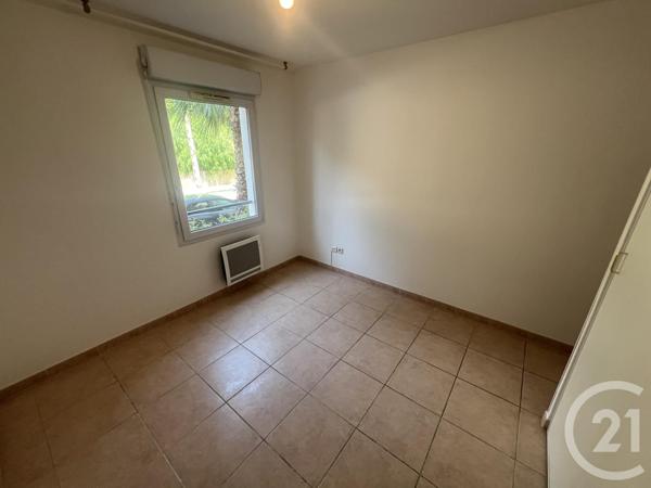 Appartement F4 à vendre  4 pièces - 92,39 m2 HYERES - 83