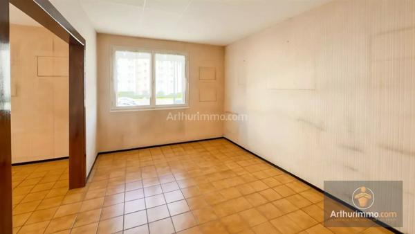 Vente Appartement 5 pièces 87 m2 à Saint-Fargeau-Ponthierry