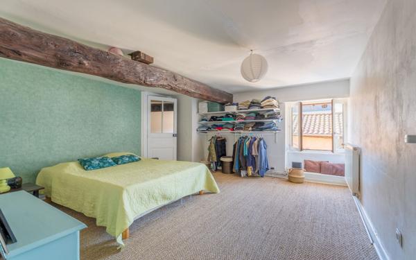 Appartement à vendre    4 pièces • 125,47 m2 Belleville