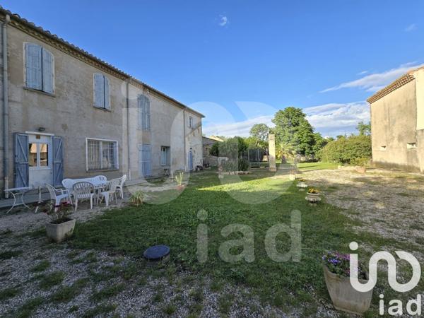 Maison à vendre 8 pièces 219 m² Nîmes