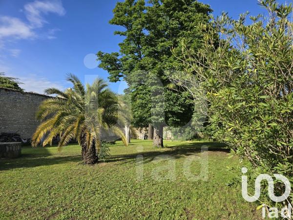 Maison à vendre 8 pièces 219 m² Nîmes